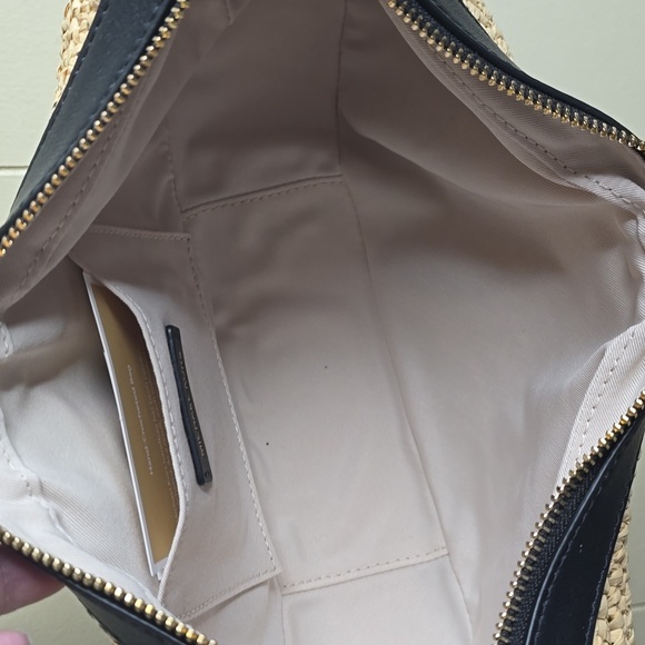 MICHEAL Micheal Kors Avra Medium Hand Crocheted Leather Bag - Picture 13 of 16